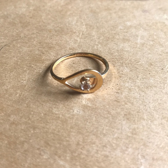 Avon Jewelry Vintage Fake Gold Ring Poshmark